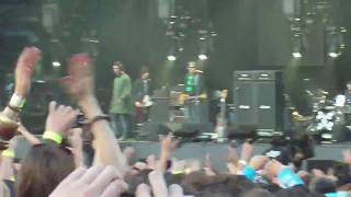 Oasis  Heaton Park Power Cut Rock N Roll Star [upl. by Frentz497]