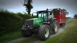 GRASSMEN  Green Fever  Valtra 8550 [upl. by Adlanor3]