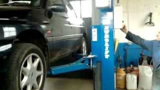 Zavagli Santi Eurolift quot2 column electrohydrolic vehicle lift model Z61MBquot [upl. by Kacey958]