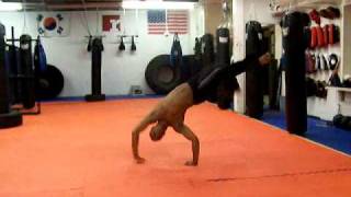 Capoeira sequence Meia Lua S Dobrao Mortal [upl. by Derdlim73]