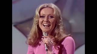 Clodagh Rodgers  Jack In The Box Live Eurovision 1971 United Kingdom [upl. by Morna]