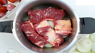 Como Fazer Costela na Panela de PRESSÃO com Linguiça Calabresa [upl. by Ainna]