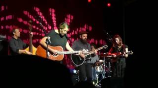 The Waifs 20170318 Syria at The Blue Mountains Music Festival [upl. by Atnoek729]