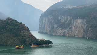 The Three Gorges on the Yangtze River [upl. by Merkle586]