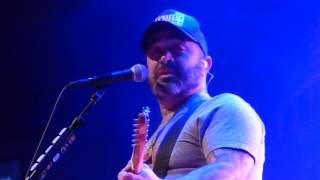 Aaron Lewis  Sunday Every Saturday Night Calls Out Venue Staff LIVE HD 12717 [upl. by Iand270]