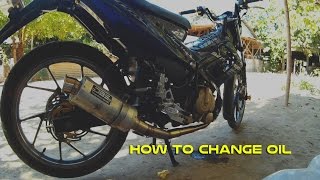 HOW TO CHANGE OIL YOUR MOTORCYCLE [upl. by Roleat]