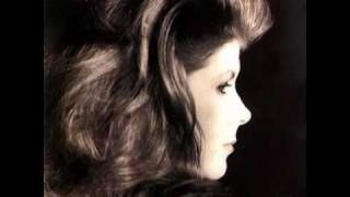 Kirsty MacColl  Complainte Pour Ste Catherine [upl. by Oyam971]