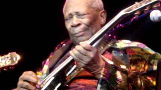 BB King  Why I Sing The Blues  Live 2011 [upl. by Yojenitsirk]