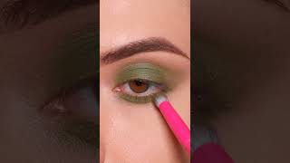 Learn olive green eye makeup shorts makeup eyemakeup tryinghacks makeuptutorial makeuphacks [upl. by Ryun]