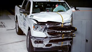 Ram 1500 2023 Crash Test [upl. by Eenhpad]