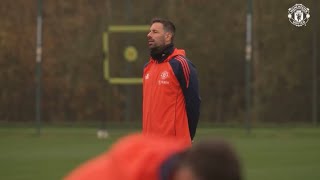 Ruud van Nistelrooy amp Manchester United training session before Chelsea match [upl. by Aikemahs]