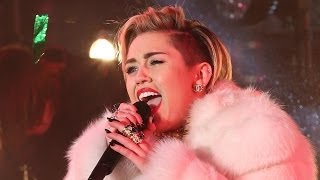 Miley Cyrus New Years Eve quotWrecking Ballquot Performance Times Square [upl. by Iredale]