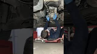 Getriebe ausbauen automobile mechanic mechaniclife diy repair mechanical cars car indian [upl. by Orsay]