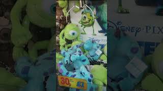 UK CLAW MACHINES AT ALTON TOWERS altontowersresort clawmachine winner arcade [upl. by Turk]