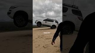 Vai voar é GM Trailblazer bruta na trilha em dunas Offroadpb [upl. by Eiloj]