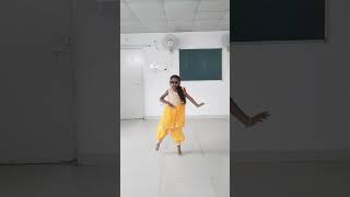 Mehndi lagne se pehle  Banno song dance [upl. by Hayward]