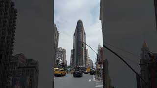 The Flatiron Building NYC 🇺🇸 flatiron building nycvlog usa shorts 5thave [upl. by Nivak574]