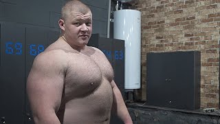 GIANT FROM UKRAINE What happened to him  170 kg at 24 yo Pavlo Nakonechnyy [upl. by Yeldoow]