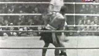 Archie Moore vs Yvon Durelle I Part 2 [upl. by Yniatirb]