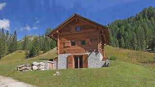 CASA IN MONTAGNA  CHALET DOLOMITI  Passo San Pellegrino  Val di Fassa [upl. by Herson197]