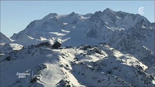 La Savoie côté neige  Échappées belles [upl. by Lacym]