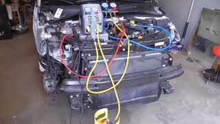 How to recover R134a refrigerant from a car [upl. by Rayner292]