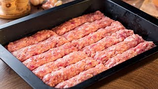 Saucisses sans boyaux grillées faites maison – la recette étape par étape   SavoureuxTV [upl. by Palua]