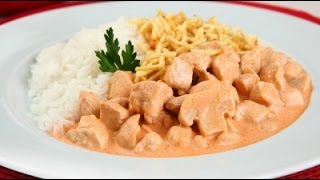 Strogonoff de frango  Receitas da Vovó [upl. by Rebane]