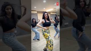 Gorgeous Neha Sshetty takes SammohanudaHookStep Challenge with sizzling moves🔥 Dance ytviral [upl. by Drofliw]