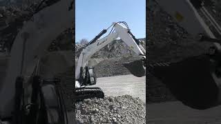 G101H 1990€ Bagger im Steinbruch  1990€ Excavator in the quarry [upl. by Aiclef338]