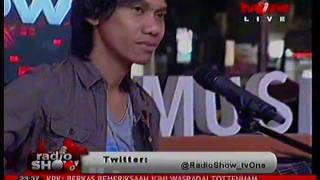 Sheila On 7  Hujan turun  Live RadioShow  20 januari 2012 [upl. by Wadleigh]