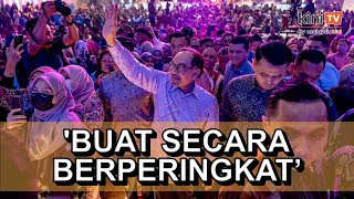 ‘Kita menang hari ini harga minyak turun’  Anwar sedar rakyat tagih janji [upl. by Ahel]