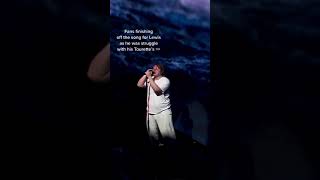 Lewis Capaldi Struggles His Tourettes Live On Stage Fans Help Finishing The Song [upl. by Cookie]