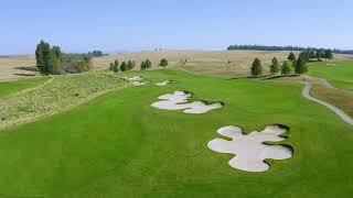 Hole 4  Circling Raven Golf Club drone fly over Coeur d Alene Casino Resort amp Hotel [upl. by Scheld]