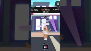 Kidz Bop tyla dance music song roblox dance trend preppy [upl. by Jaeger]