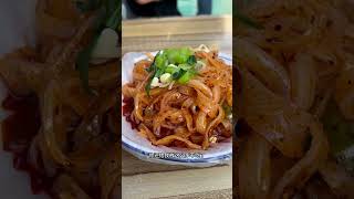 Its really interesting to see these people eating noodles Shaanxi cuisine Baoji rolled noodle [upl. by Origra]