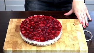 DIY HIMBEERMASCARPONETORTE Rezept  Anleitung Eva backt für euch  deutsch [upl. by Alair]