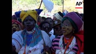 SOUTH AFRICA PRESIDENT MANDELA AND EXWIFE CELEBRATE WOMENS DAY [upl. by Mulloy498]