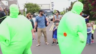 UFO Fest brings outofthisworld alien event back to McMinnville [upl. by Tarsuss823]