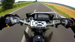 Suzuki DRZ 400 SM top speed run  0100 kmh acceleration [upl. by Ahsem]