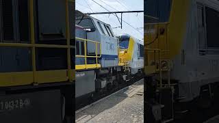 B Hlr 7743  NMBS Hle 13581349 passeren langs Schaarbeek station op 10052024 [upl. by Cired]