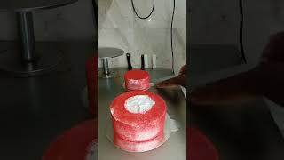 Red velvet cake design ideas praveencakemaster viral trending cakeart praveenmaster 1k [upl. by Anirak353]