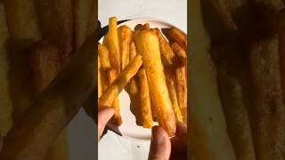 The Secret to Crispy French Fries in 15 seconds 🍟 Shorts foodshorts viralrecipes [upl. by Nybbor78]