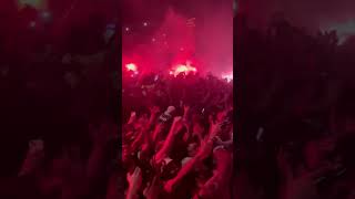 JOGADOR do CORINTHIANS REAGE à FESTA da torcida em CHEGADA a NEO QUÍMICA ARENA [upl. by Mashe]