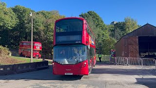 Ensignbus Route 462 WH45252 SK18TKY Wrightbus HEV96 StreetDeck 105m [upl. by Bullivant394]