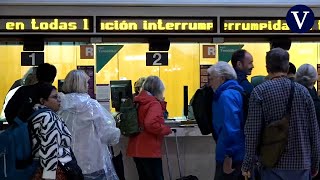 Una lluvia torrencial deja a Catalunya sin trenes inunda carreteras y amenaza a los ríos [upl. by Nagar]