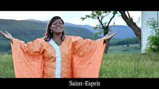 SAINT  ESPRIT CEST LE MOMENT [upl. by Sigfried]