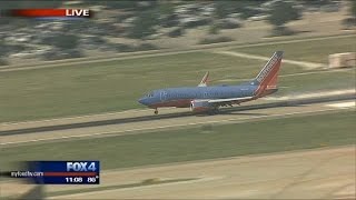 Southwest emergency landing [upl. by Nallac]