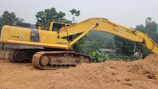 The Large Capacity Excavator Work To Dig The Ground [upl. by Pedaiah]