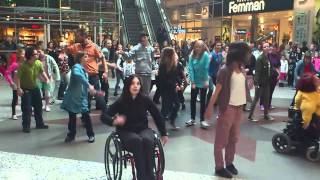 Flashmob Nordstan 17 maj  Share Music Sweden [upl. by Heigho]